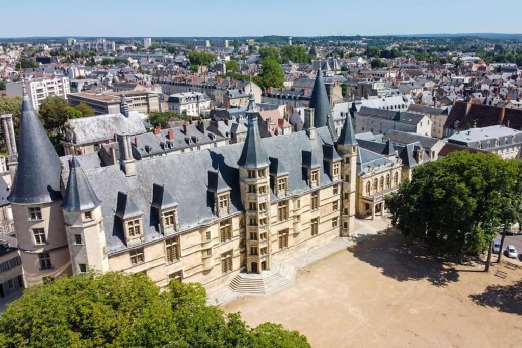 Nevers, Appartement De Standing Proche De La Gare Zewnętrze zdjęcie